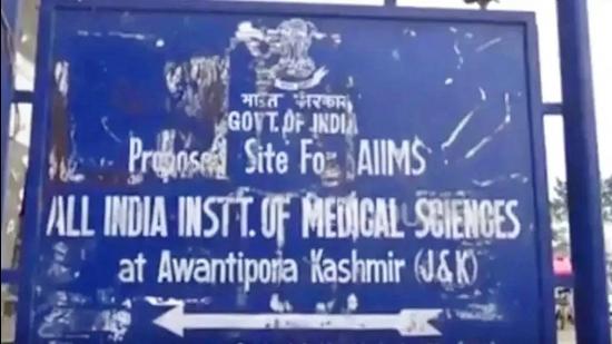 Works not violating the NOC guidelines progressing as per the schedule, says army. (HT file photo) Works not violating the NOC guidelines progressing as per the schedule, says army. (HT file photo)