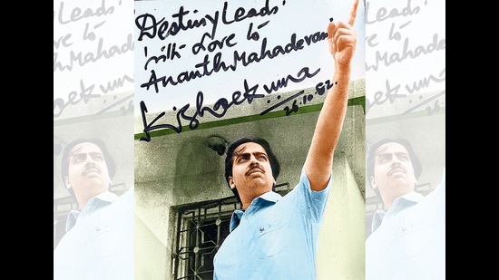 Kishore Kumar’s autograph on Ananth’s picture after the latter interviewed him for The Daily Kishore Kumar’s autograph on Ananth’s picture after the latter interviewed him for The Daily