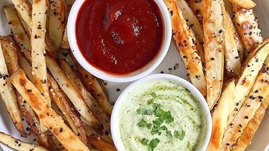 Garlic-Chive Baked Fries: Fries, garlic and chives are the best combinations. Make sure your fries are crispy then drizzle some olive oil and top it with some garlic powder.  (Instagram/bluehousekitchendc)