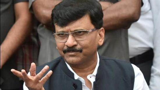 Shiv Sena MP Sanjay Raut questioned the Central government’s stand off with Bengal government in his weekly column Rokthok. HT Photo Shiv Sena MP Sanjay Raut questioned the Central government’s stand off with Bengal government in his weekly column Rokthok. HT Photo