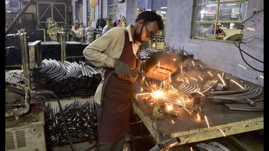 PPCB nails 15 Ludhiana steel units for violations PPCB nails 15 Ludhiana steel units for violations