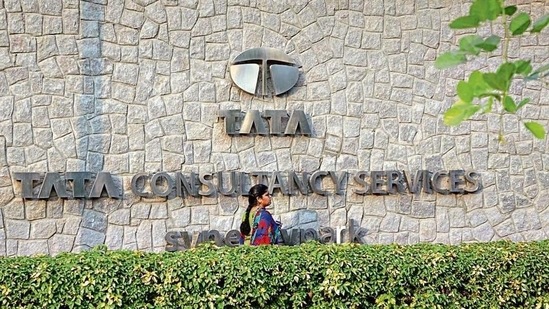 Reliance Industries Limited, Tata Consultancy Services, Infosys, Hindustan Unilever Limited and Bajaj Finance were the gainers. (Bloomberg) Reliance Industries Limited, Tata Consultancy Services, Infosys, Hindustan Unilever Limited and Bajaj Finance were the gainers. (Bloomberg)