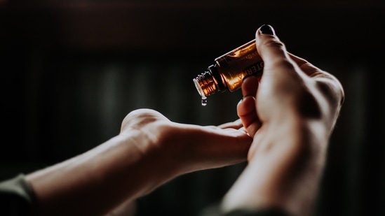 Tea tree oil: This has been used as a natural remedy for many years to treat different skin infections. Study suggests that it is almost as effective as benzoyl peroxide for treating acne since it kills bacterias.(Unsplash)