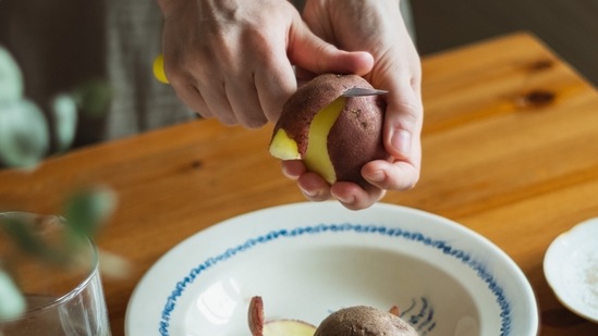 Potatoes: Packed with vitamin A, B and C, potatoes can bleach the affected areas naturally without harming the skin. Apply the juice or potato slices on the areas to get rid of any discolouration.(Unsplash)