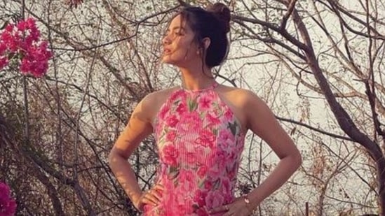 Keerthy Suresh in sleeveless floral dress looks magical, see new pic(Instagram/@keerthysureshofficial)