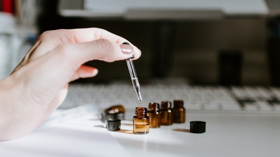 Gently exfoliate: Do not rub the surface of your skin with harsh scrubbers. Instead, use gentle exfoliators like salicylic acid or lactic acid to avoid buildups.(Unsplash)