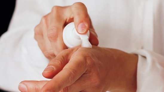 Moisturise: Just like the rest of your body, your breast can also get dry, itchy, and sensitive. The breast area is thinner and more delicate than other areas so it is prone to wrinkles. Therefore, you need to apply a lotion every day after shower and at night before going to bed to keep them soft.(Unsplash)
