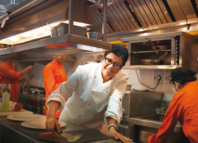 Chef Ritu Dalmia makes conventional Roman-style pizzas Chef Ritu Dalmia makes conventional Roman-style pizzas