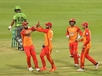 Islamabad United beat Lahore Qalandars by 28 runs Islamabad United beat Lahore Qalandars by 28 runs
