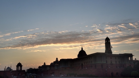 The order said that the offices and staff will follow staggered timings — 9am to 5.30pm, 9.30am to 6pm and 10am to 6.30pm to prevent crowding. (HT File Photo) The order said that the offices and staff will follow staggered timings — 9am to 5.30pm, 9.30am to 6pm and 10am to 6.30pm to prevent crowding. (HT File Photo)