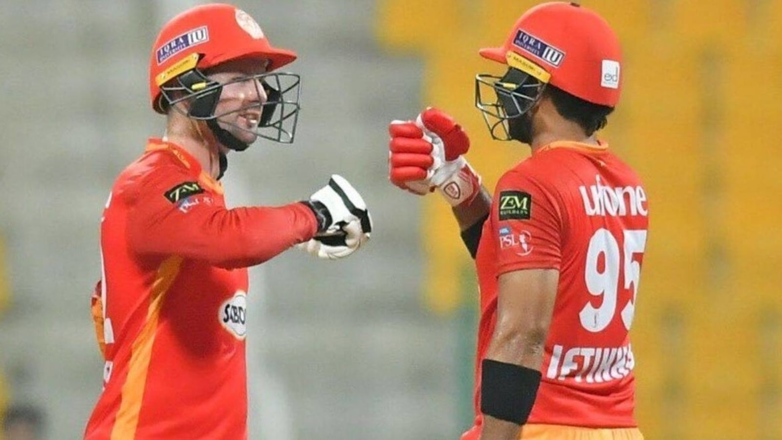 Munro, Ahmed propel Islamabad to 8-wicket win over Karachi