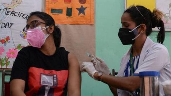 Punjab CM also directed the health department to ensure that all persons with co-morbidities as well as disabilities, government employees, judicial officers and lawyers are vaccinated on priority. (AFP) Punjab CM also directed the health department to ensure that all persons with co-morbidities as well as disabilities, government employees, judicial officers and lawyers are vaccinated on priority. (AFP)