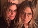 Jennifer Aniston and Courteney Cox met during the making Friends. Jennifer Aniston and Courteney Cox met during the making Friends.