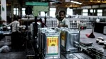 Refined sunflower oil 15 liter tin containers sit waiting to be sealed by an employee(Bloomberg) Refined sunflower oil 15 liter tin containers sit waiting to be sealed by an employee(Bloomberg)