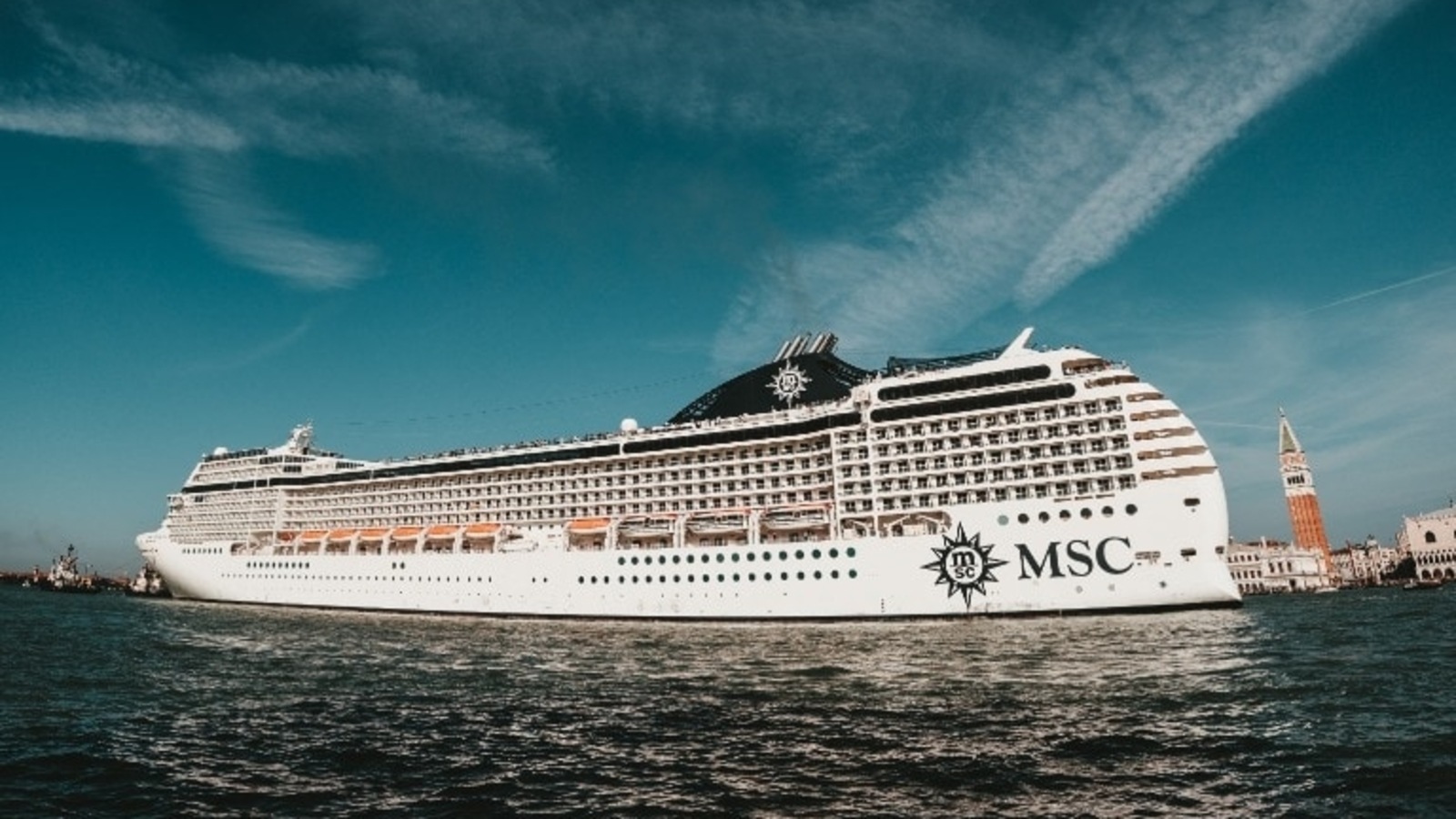 Mexican Resort Of Cozumel Gets First Cruise Ship Since Coronavirus Pandemic Travel Hindustan Times