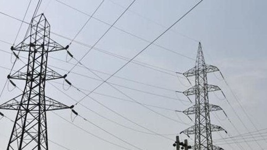 In the first fifteen days of May (from May 1 to 15) this year, power consumption was 55.23 BU despite lockdown restrictions imposed by many states amid the second wave of Covid-19.(Representational Image)