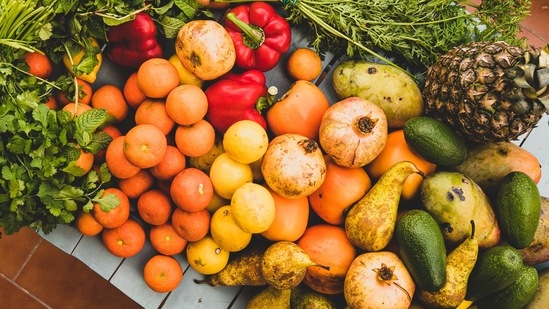 Eat More Raw Foods: Reduce your calorie intake and have food rich in fibre like whole grains, fruit, and vegetables.(Pexels)