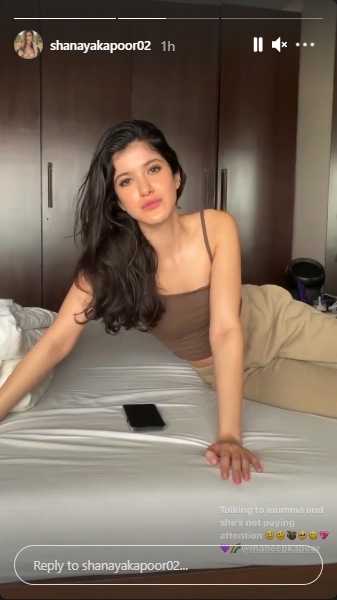 Taking to Instagram Stories, Shanaya Kapoor shared a clip.
