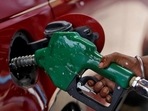 Oil companies revise rates of petrol and diesel daily.(Reuters File Photo) Oil companies revise rates of petrol and diesel daily.(Reuters File Photo)