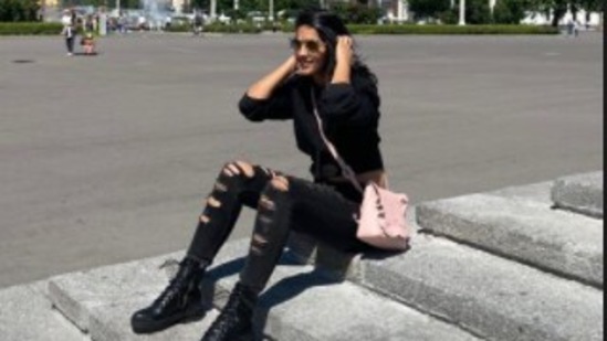 Her sister Shagun, on the other hand, wore an all-black outfit.  (Instagram/@shagun_pannu)