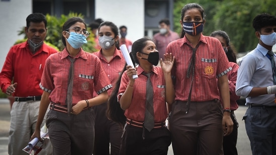 School administrators said the mechanisms to evaluate the students represent the best way forward during an unprecedented time. (Sanchit Khanna/HT PHOTO)