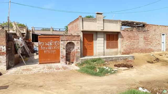 The woman’s house in Mehma Sarja village of Bathinda. (HT PHOTO) The woman’s house in Mehma Sarja village of Bathinda. (HT PHOTO)