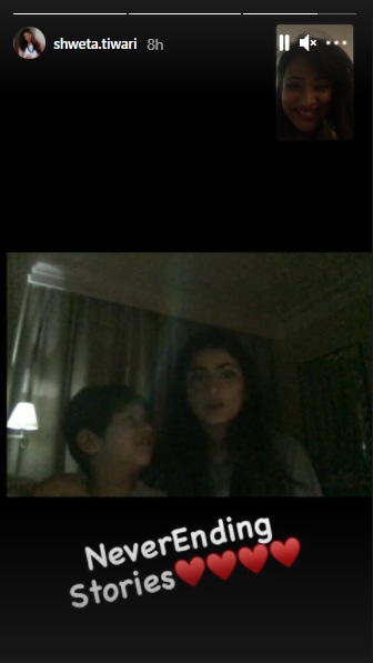 Shweta Tiwari captioned the picture with ‘neverending stories’.