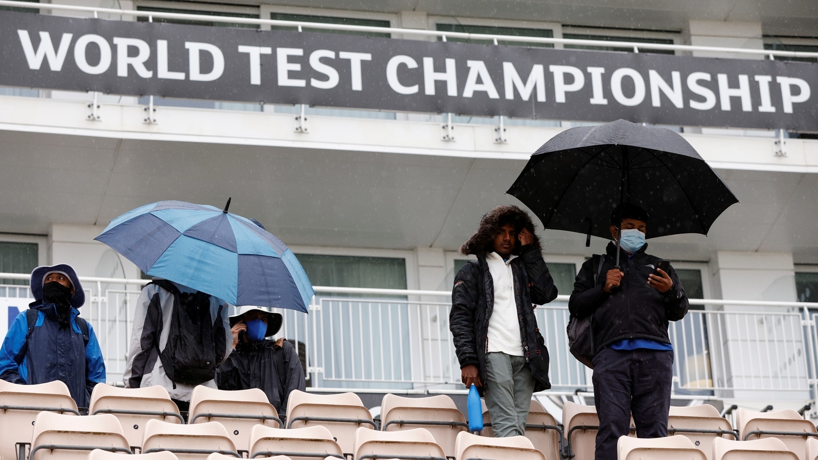 Fans lash out at ICC on Twitter after rain washes out first session of India vs New Zealand WTC final in Southampton | Cricket - Hindustan Times