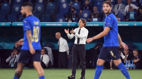 Italy coach Roberto Mancini Pool via REUTERS/Alberto Lingria (Pool via REUTERS)