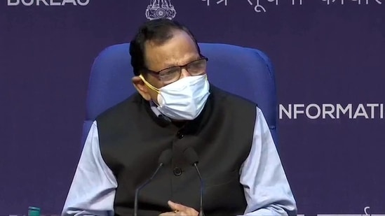 Member of NITI Aayog Dr. VK Paul addresses a press conference, in New Delhi on Saturday.(ANI Photo) Member of NITI Aayog Dr. VK Paul addresses a press conference, in New Delhi on Saturday.(ANI Photo)