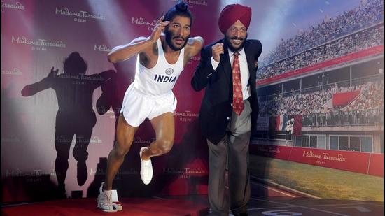 Milkha Singh, who was known as “The Flying Sikh”, never lost the crown of being independent India’s greatest track athlete.. (HT File)