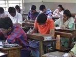 Evaluation of answer sheets: Unhappy AKTU students take to Twitter(Praful Gangurde) Evaluation of answer sheets: Unhappy AKTU students take to Twitter(Praful Gangurde)