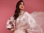 Shilpa Shetty in organza saree and floral print blouse is all about the 70s(Instagram/@theshilpashetty) Shilpa Shetty in organza saree and floral print blouse is all about the 70s(Instagram/@theshilpashetty)