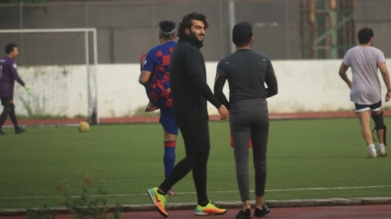 Arjun Kapoor stepped out for a game of football.(Varinder Chawla)