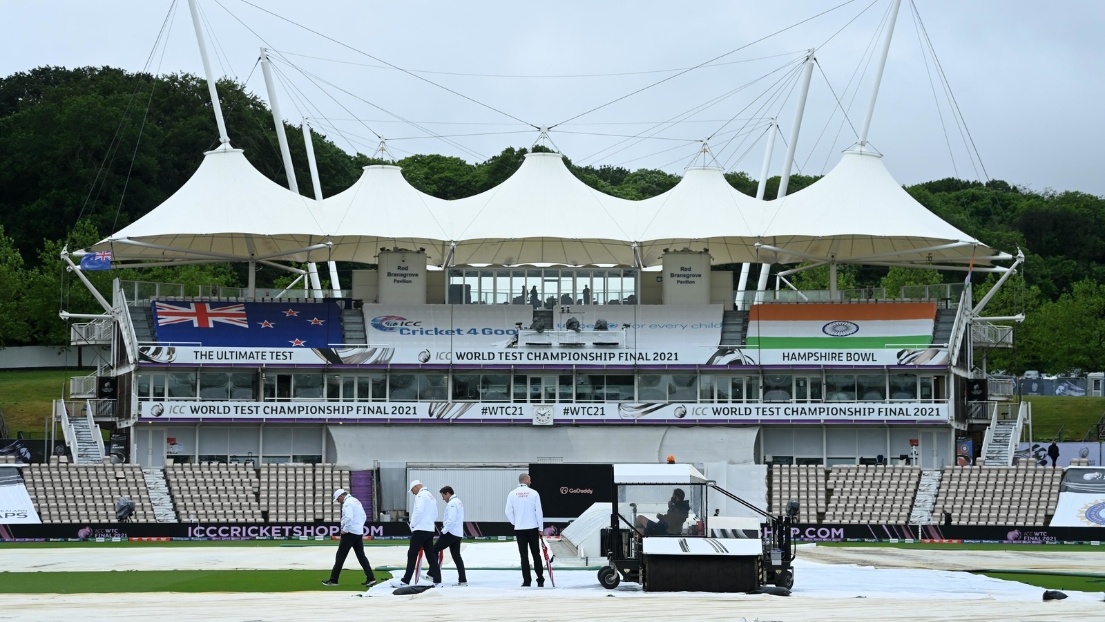 India Vs New Zealand Wtc Final Southampton Weather Today Rain Expected To Play Spoilsport On Day 4 At Rose Bowl Cricket Hindustan Times