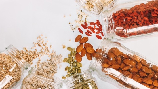 Energising snacks: You can have a toast with avocado, nuts and fruits. These will provide nutrients to the body and not make you feel bloated. (Unsplash)