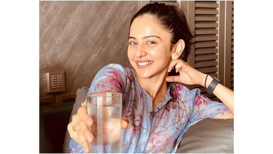 Rakul Preet kickstarts Yoga Day by doing Kunjar Kriya to feel happy, energetic(Instagram/@rakulpreet)