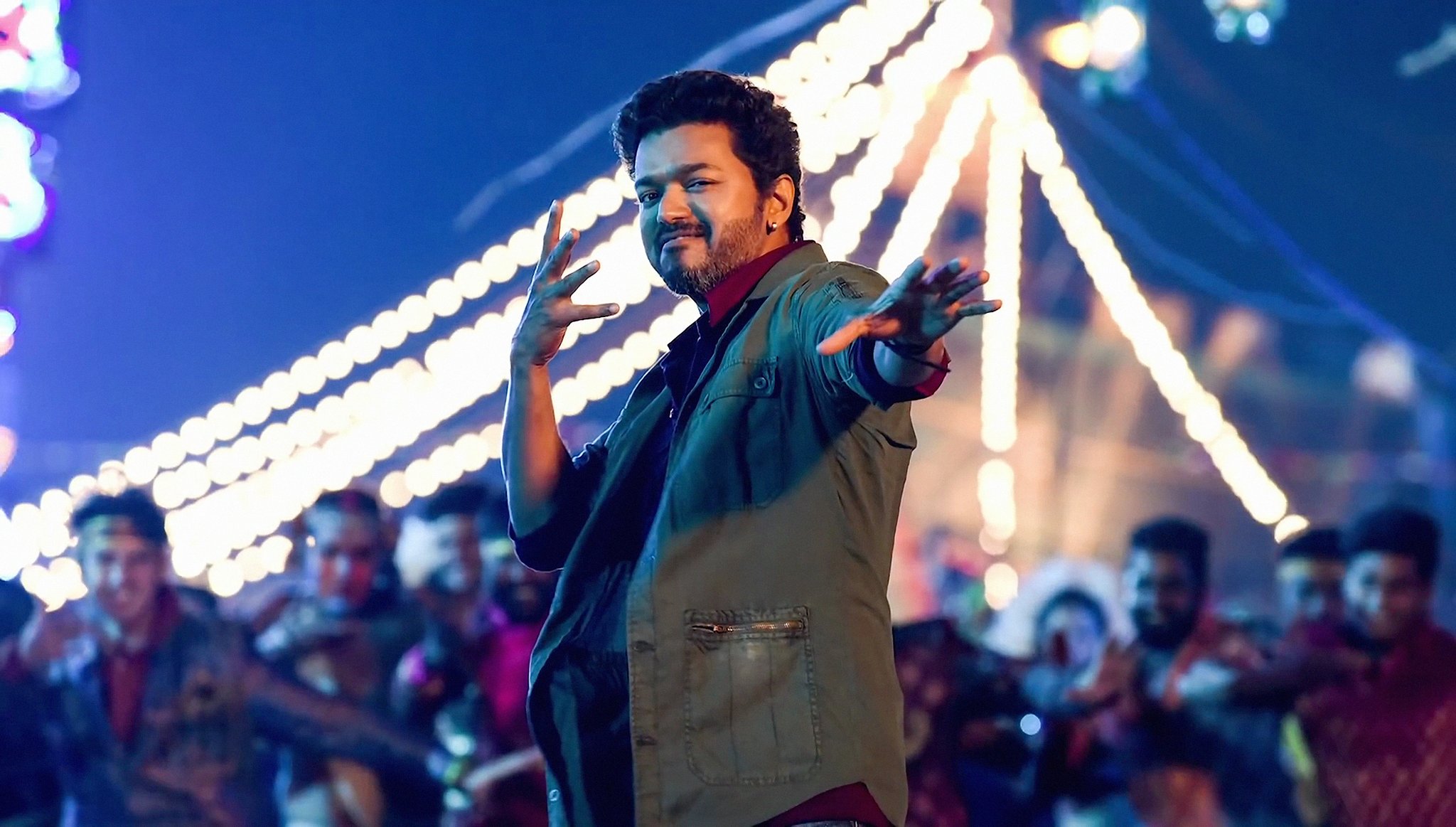 Vijay in Sarkar.