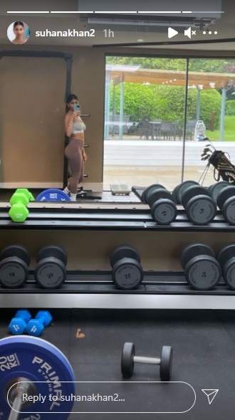 Suhana Khan shared a picture from her gym.