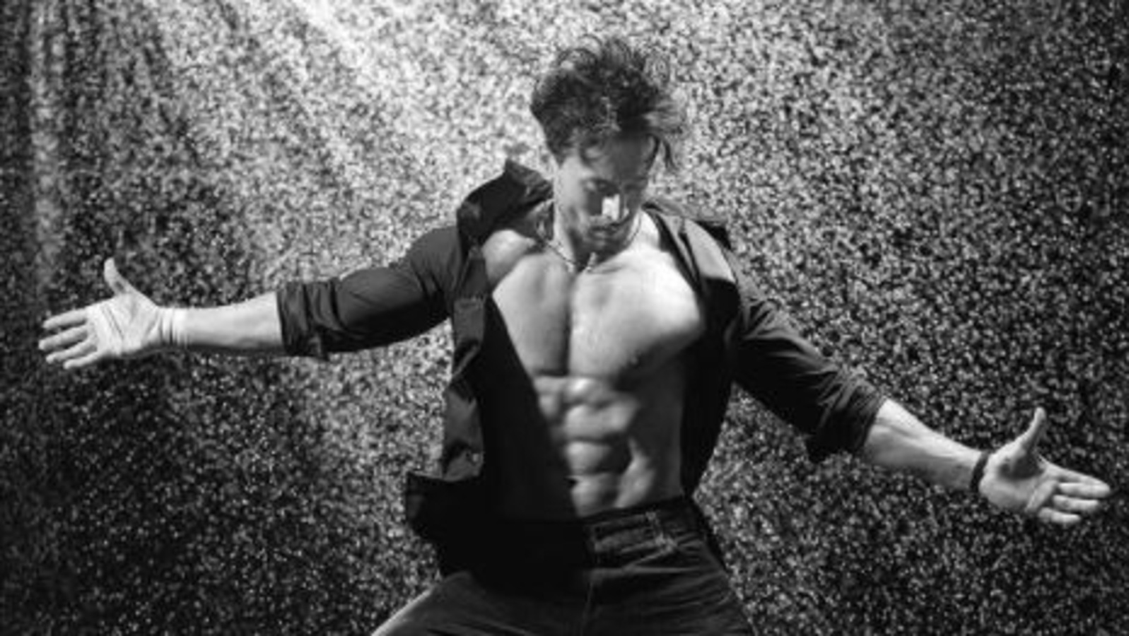 Tiger Shroff Unveils His Smouldering Look From Dabboo Ratnanis 2021 Calendar Bollywood 8580