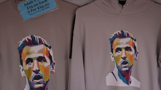 General view of merchandise of England's Harry Kane for sale outside the stadium before the match REUTERS/Carl Recine(REUTERS)