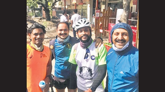 From left: Janardhan Kattul, Bhushan Tarak, Ajit Gore and Swaminathan Srinivasan will leave Alandi on June 26. (HT) From left: Janardhan Kattul, Bhushan Tarak, Ajit Gore and Swaminathan Srinivasan will leave Alandi on June 26. (HT)