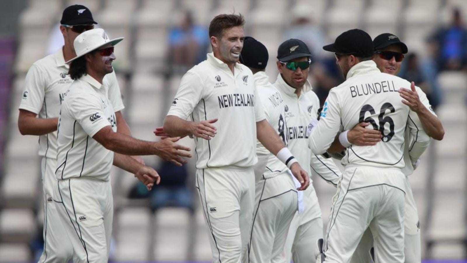 Versatile New Zealand pace attack too hot for India