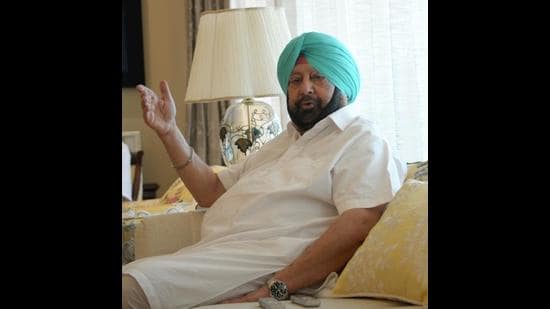 Punjab chief minister Capt Amarinder Singh has been given a time-frame by the three-member central committee of the Congress to implement the poll promises. (HT file photo)