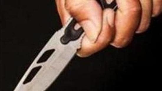 The robbers threatened the victim with a sharp-edged weapon. (HT FILE)