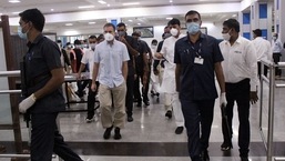 Congress leader Rahul Gandhi arrived at the court in Surat.