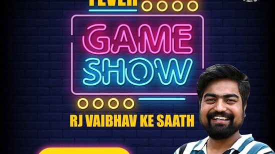 Listeners can also ask questions, share comments, and express themselves with emojis during the live audio show. Listeners can also ask questions, share comments, and express themselves with emojis during the live audio show.