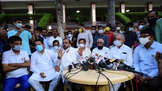 Rajasthan government’s independent MLAs address mediapersons in Jaipur on Wednesday. (Sourced) Rajasthan government’s independent MLAs address mediapersons in Jaipur on Wednesday. (Sourced)