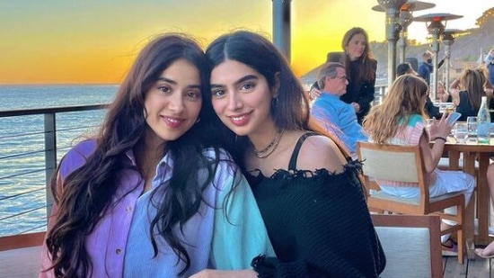 Janhvi Kapoor and Khushi Kapoor pose for the camera.
