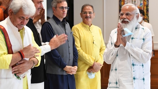 Prime Minister Narendra Modi on Thursday met J&k leaders in Delhi, the first such meeting after the withdrawal of the Article 370.